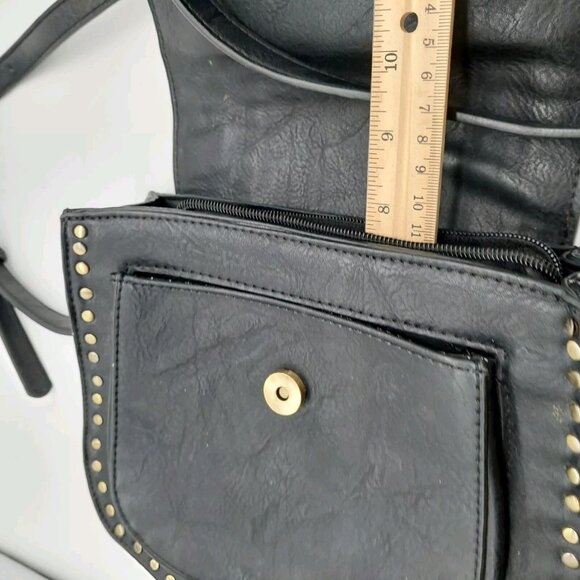 Antik Kraft Cheyenne Black Faux Leather Studded Western Crossbody Tassle - Picture 5 of 7